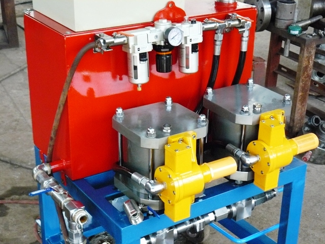 QY140型气动试压泵